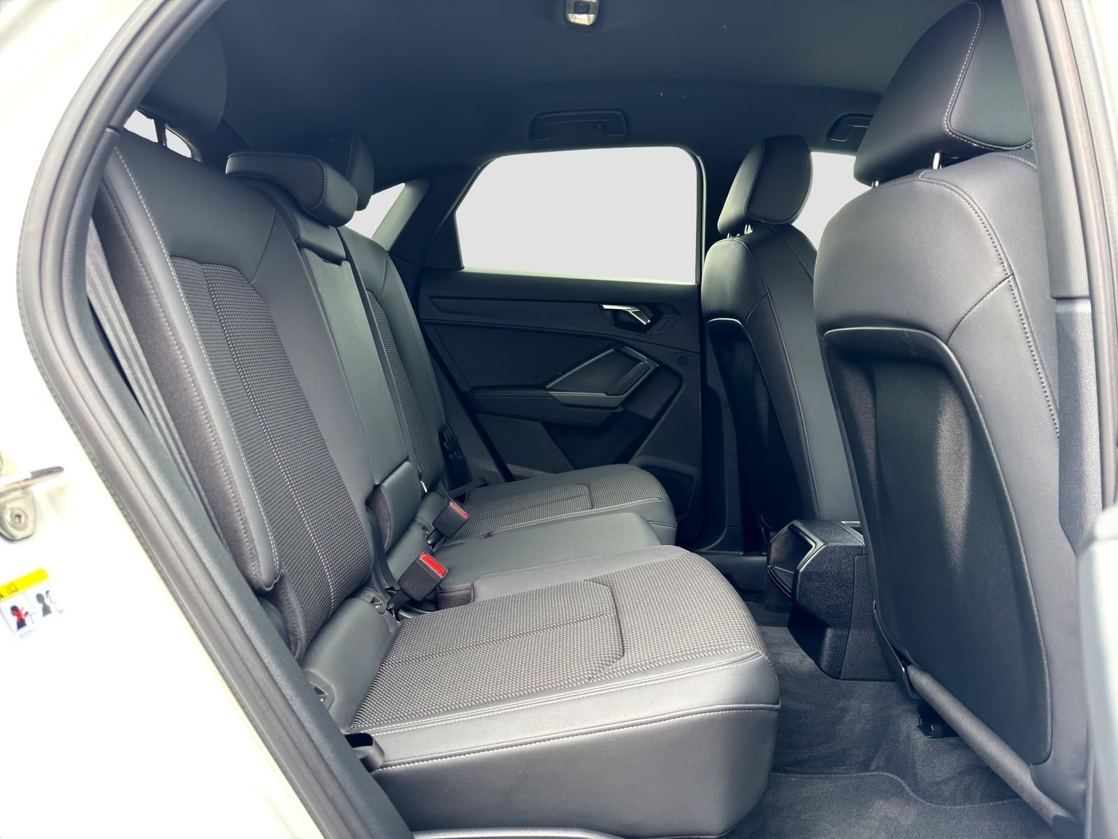 Audi Q3 40 TFSI S-Line - Samsaru's Car Outlet