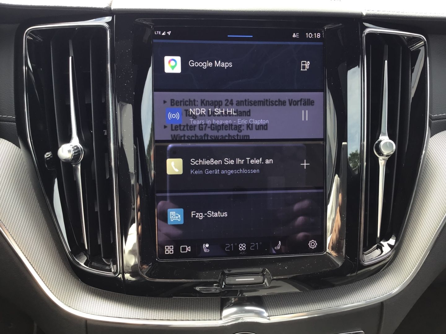 Volvo XC60 T8 Ultimate Dark AWD Stdhzg. AHK 360° Cam