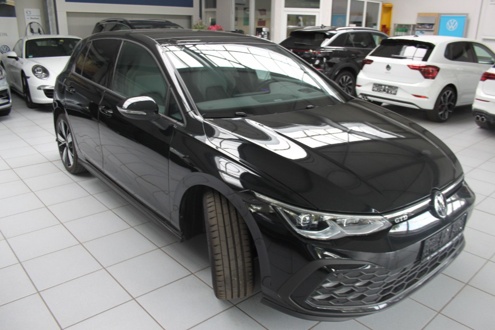 Volkswagen Golf VIII Lim. GTD/DSG/PANO/LEDER/DCC/H&K/HUD/AL