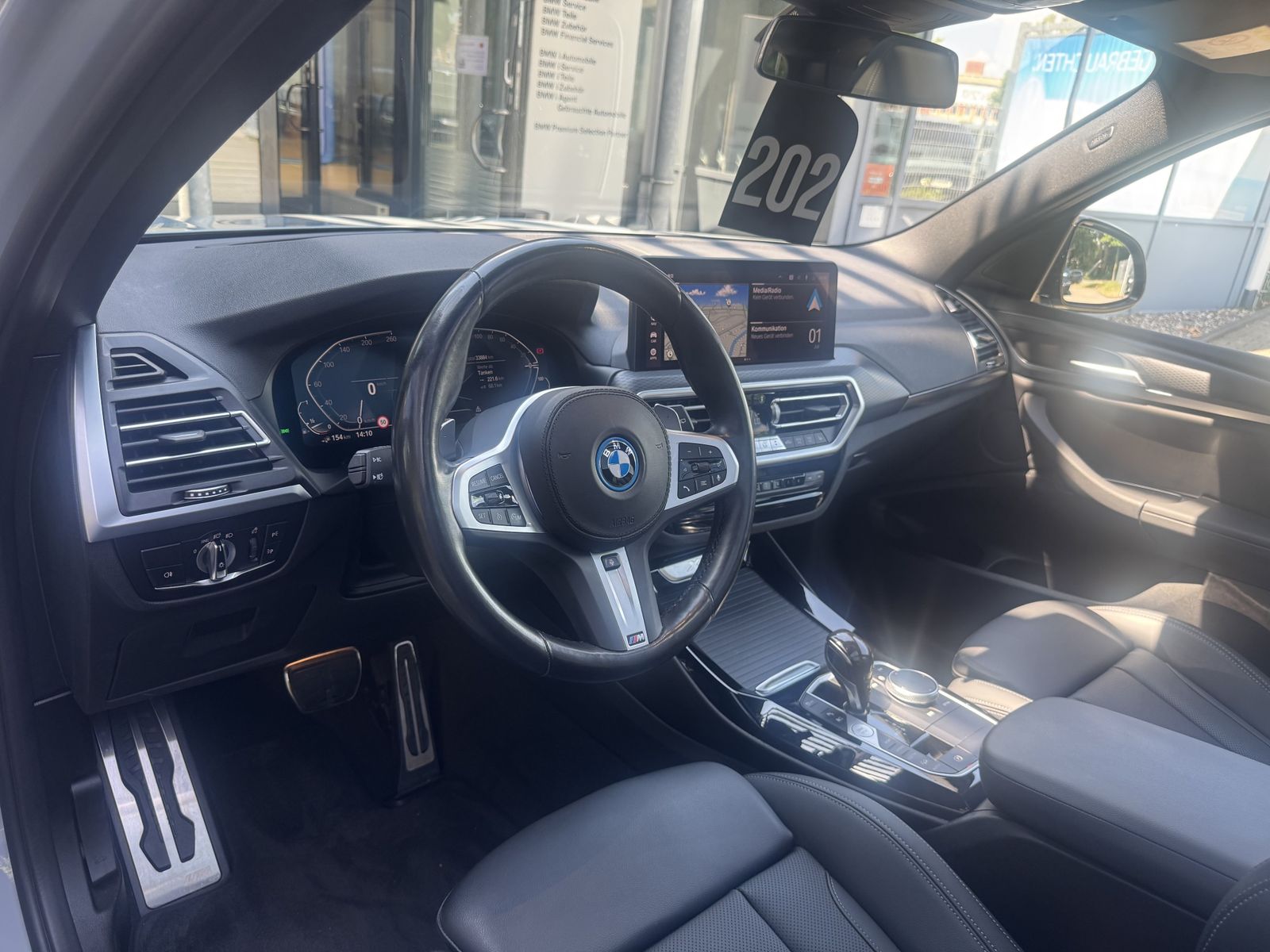 BMW X3 xDrive30e M Sport - Samsaru's Car Outlet