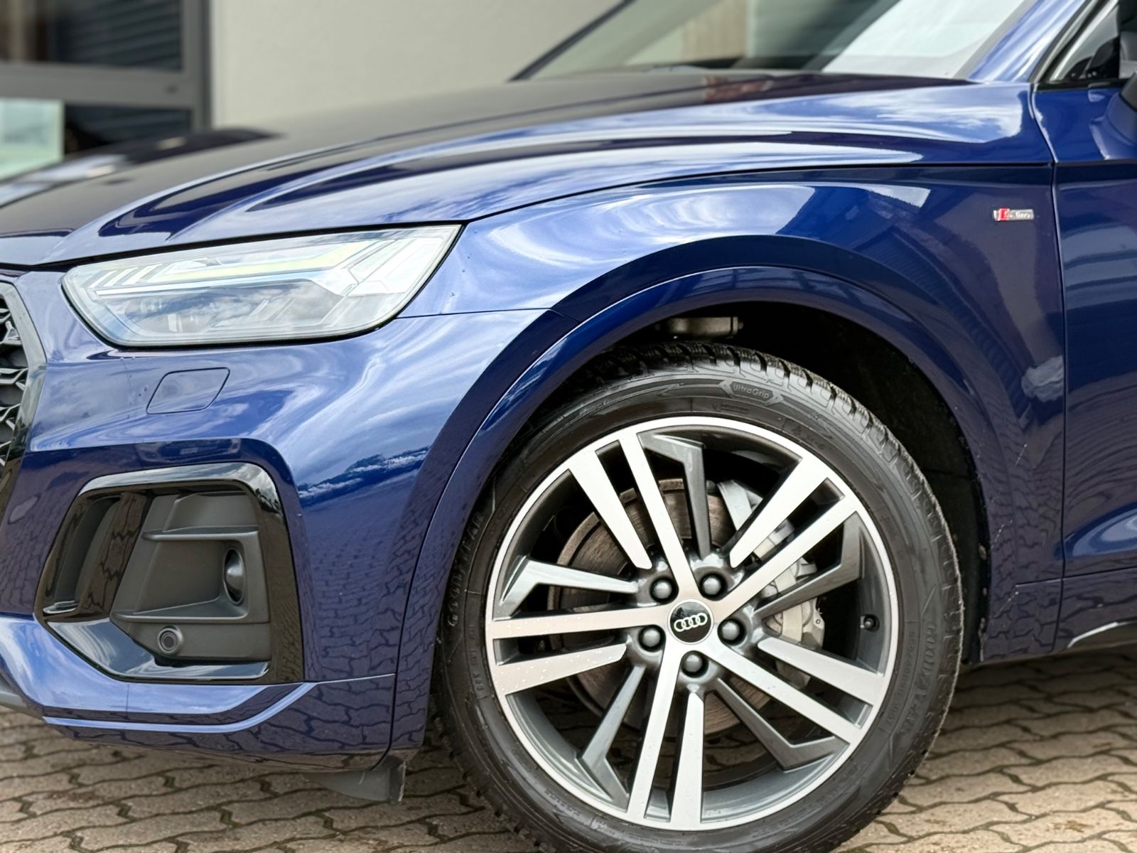 Audi Q5 quattro S-Line/MATRIX/AHK/Pano/Luft/MASSAGE/