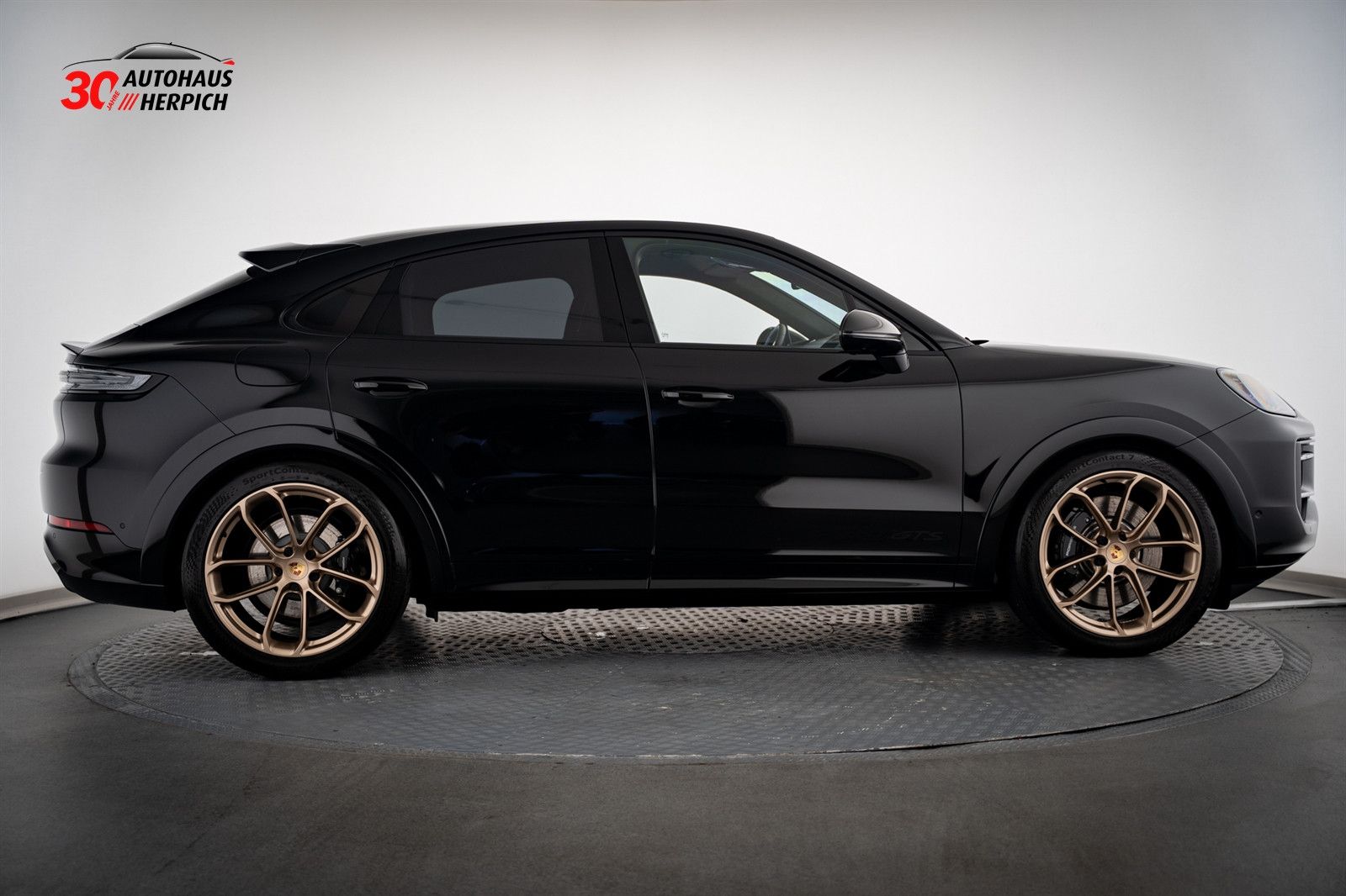 Porsche Cayenne GTS Coupé 22" Sport-Paket PDCC HUD HAL
