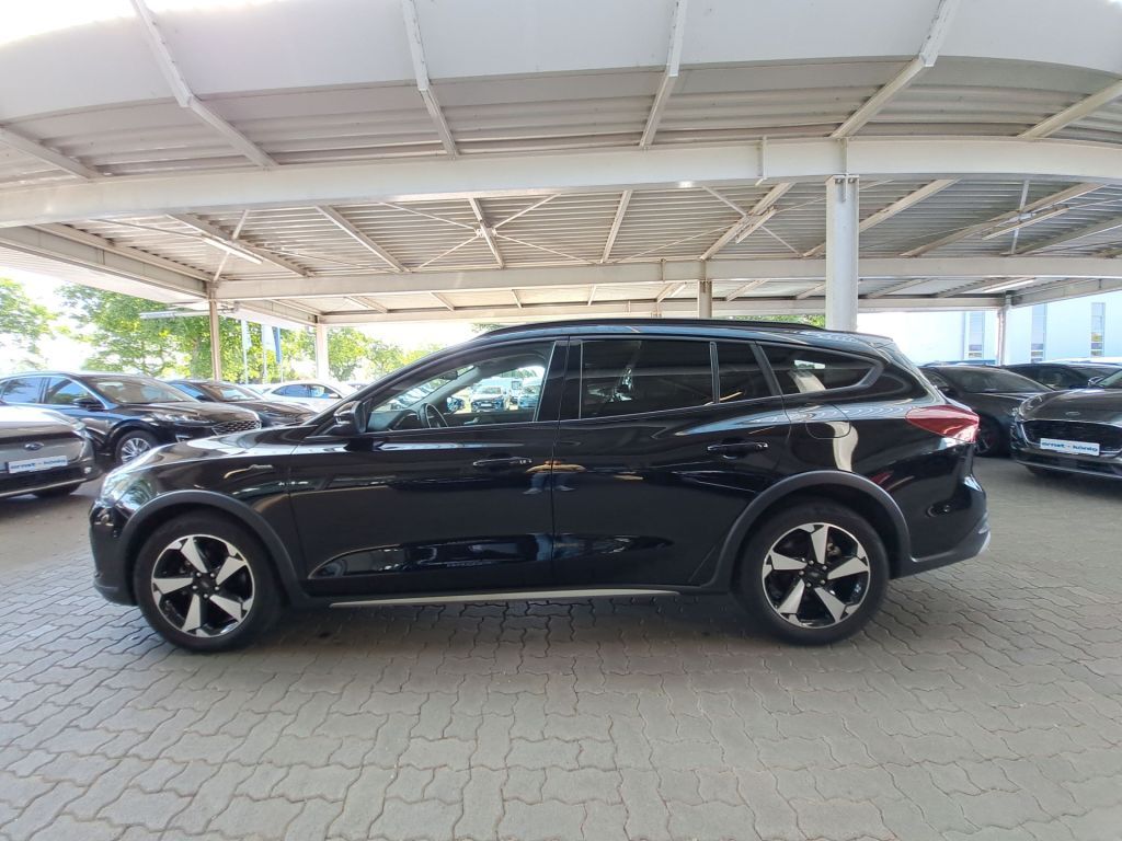 Ford Focus Turnier 1.0 EcoBoost Hybrid Aut. ACTIVE X