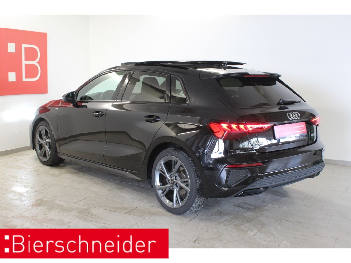 Audi A3 Sportback 35 TDI S-Tronic 2x S-Line  Black 18