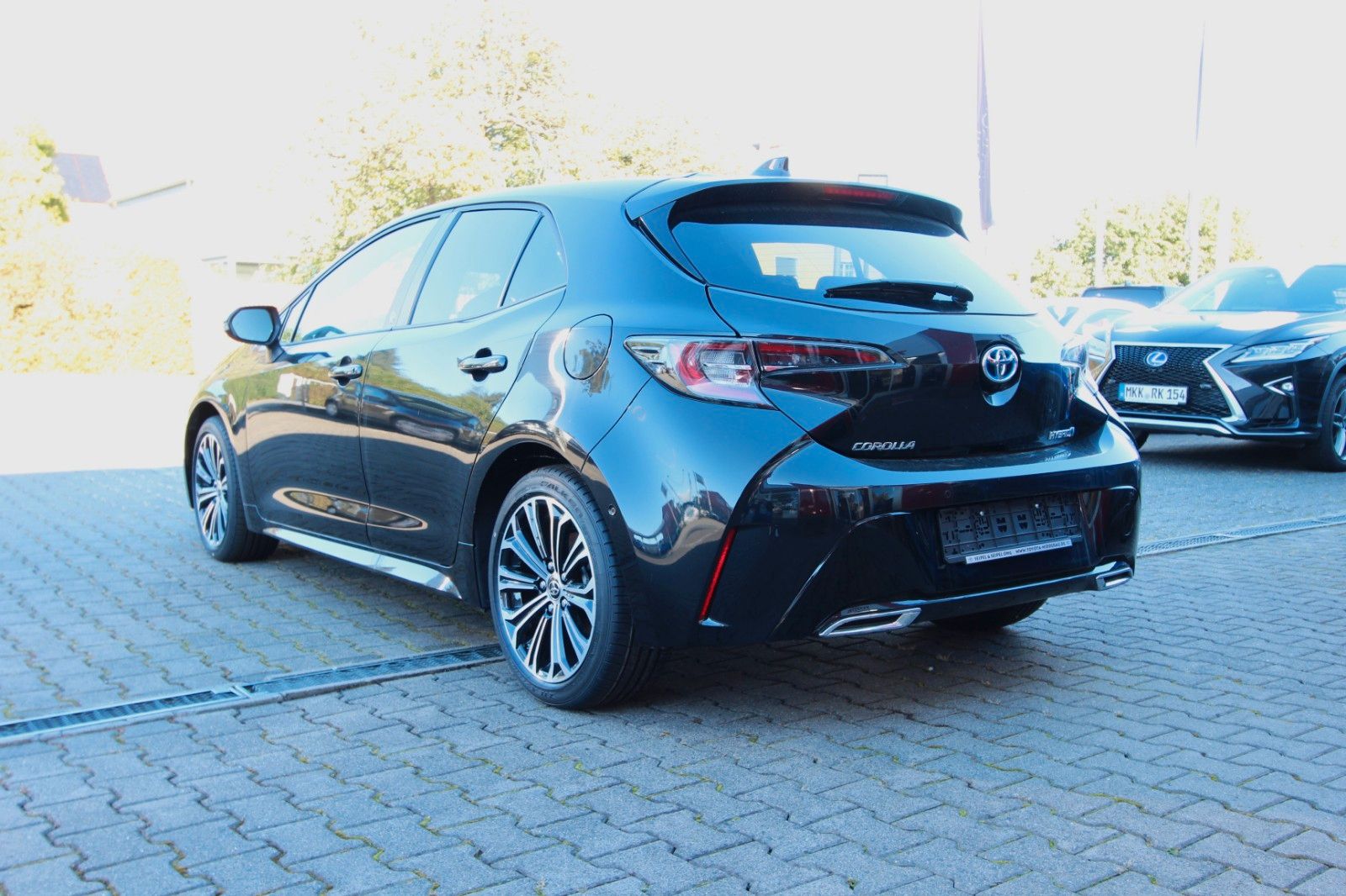 Toyota Corolla Hybrid Team-D - Samsaru's Car Outlet