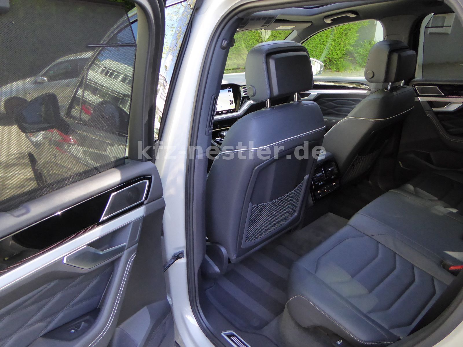 Volkswagen Touareg 3.0 TDI R-Line/Pano/Puglia/AHK/HUD/Wank