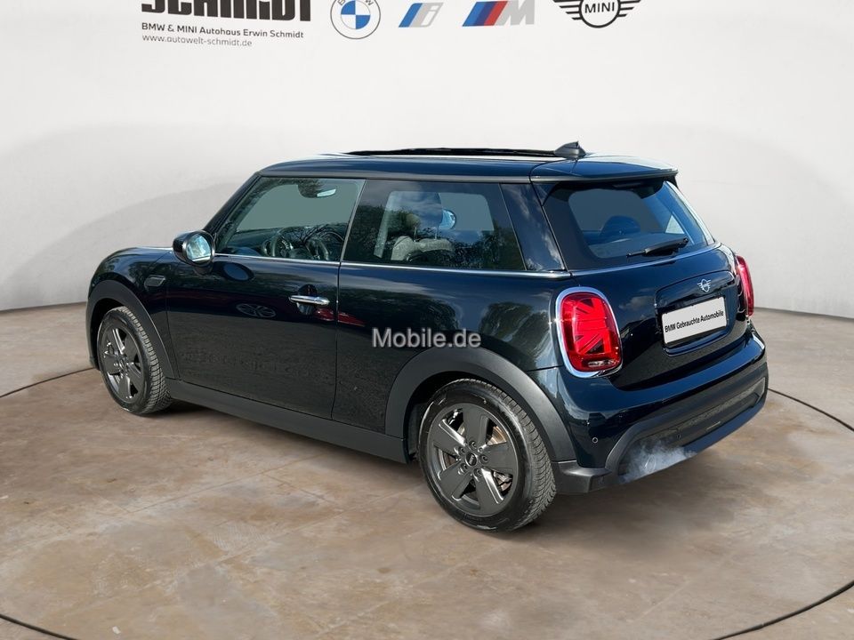 MINI Cooper Classic - Samsaru's Car Outlet