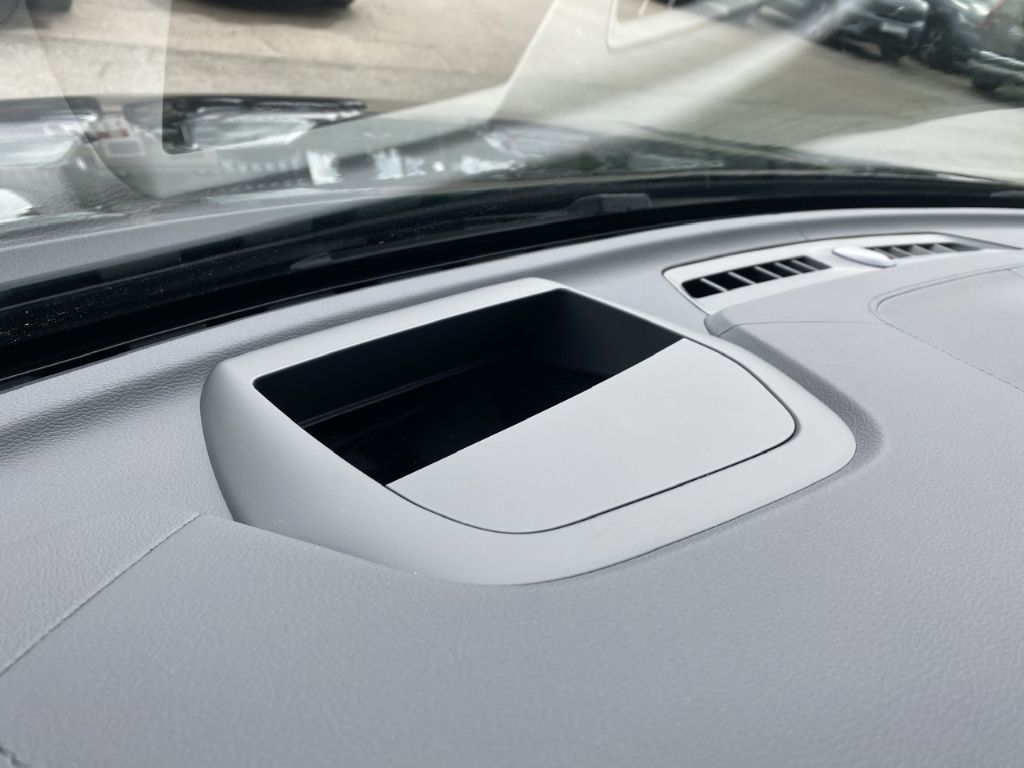 Volvo XC60 Ultra Black Edition Recharge Plug-In Hybrid