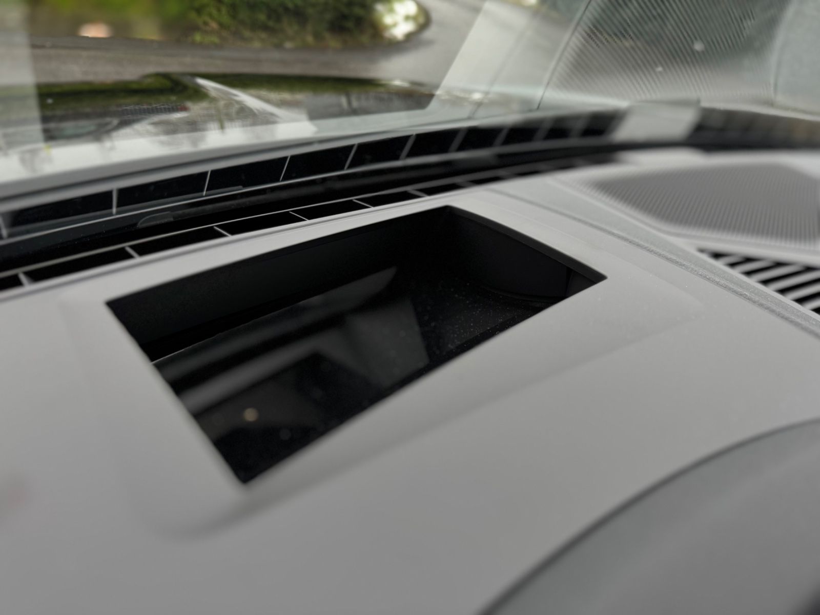 Porsche Cayenne E-Hybrid*BEIFAHRER DISPLAY*LUFTFEDERUNG*