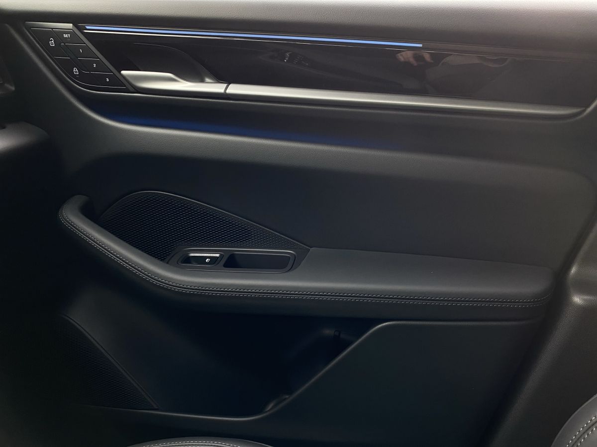Porsche Macan 4S |Panorama |AHK |Surround View
