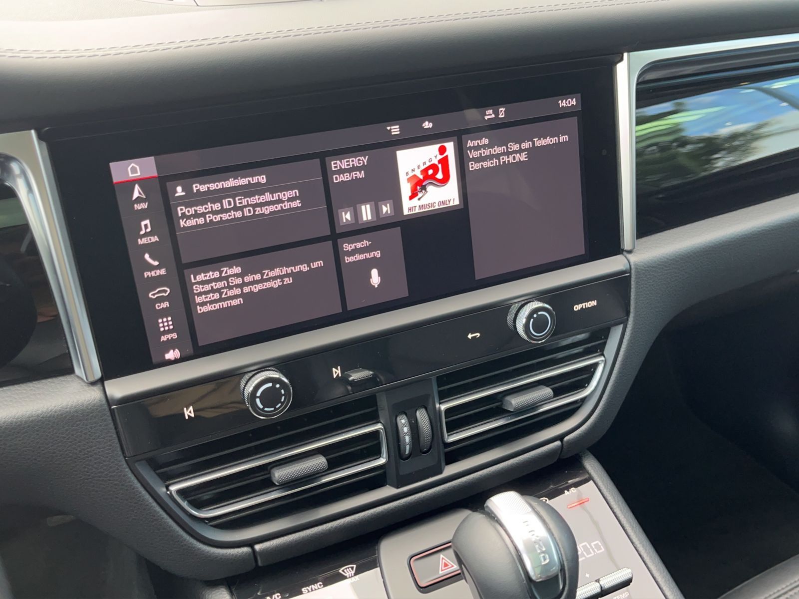 Porsche Macan S - Samsaru's Car Outlet