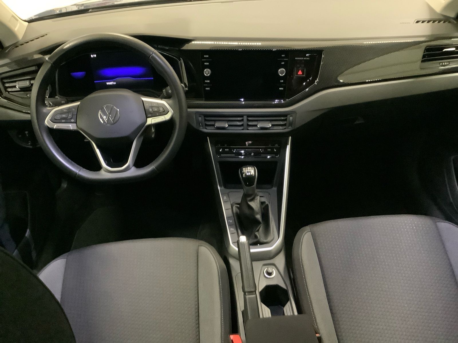 Volkswagen Taigo Life 1.0 TSI - Samsaru's Car Outlet