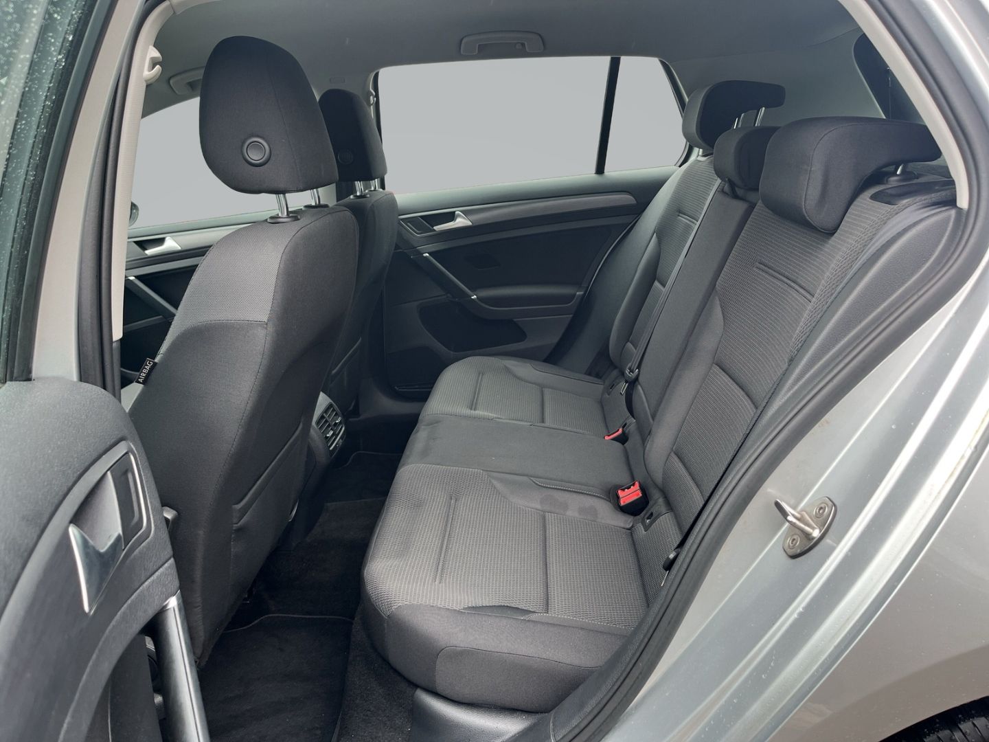 Volkswagen e-Golf VII eGolf - Samsaru's Car Outlet