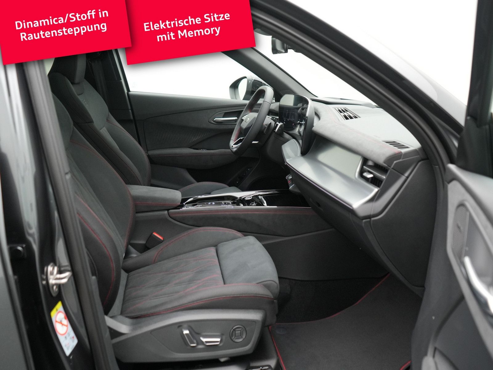 Audi Q3 S tronic S line MATRIX AHK PANO HUD SONOS NAV