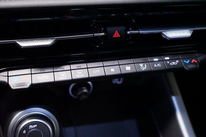 Alfa Romeo Tonale 1.5 VGT Hybrid Ti Aut.*Matrix*Kamera*Keyl
