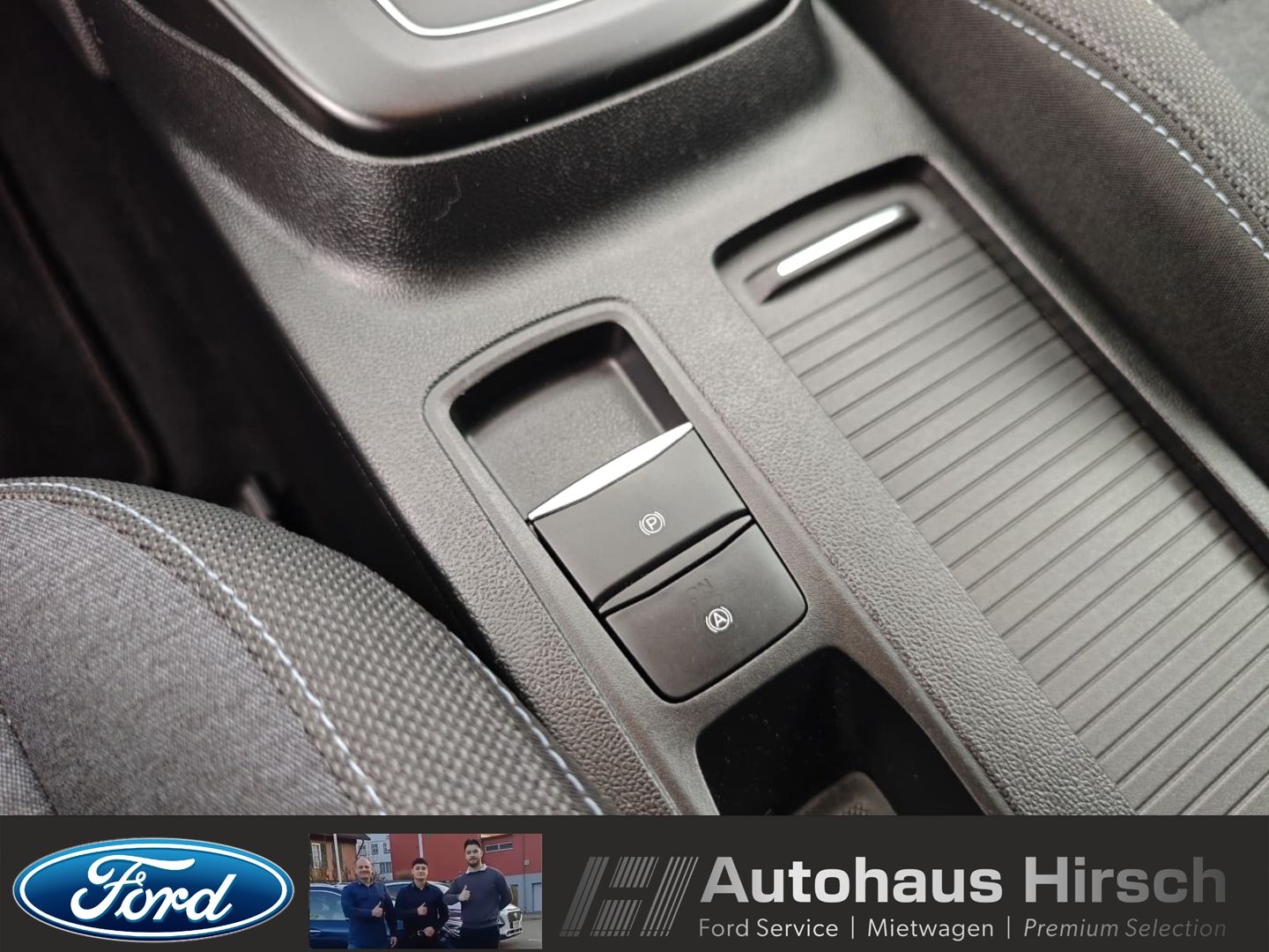 Ford Focus Turnier Active Navi LED ACC CarPlay WLAN D