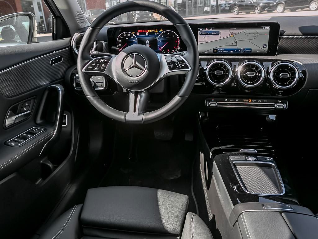 Mercedes-Benz A 200 d Progressive Advanced - Samsaru's Car Outlet