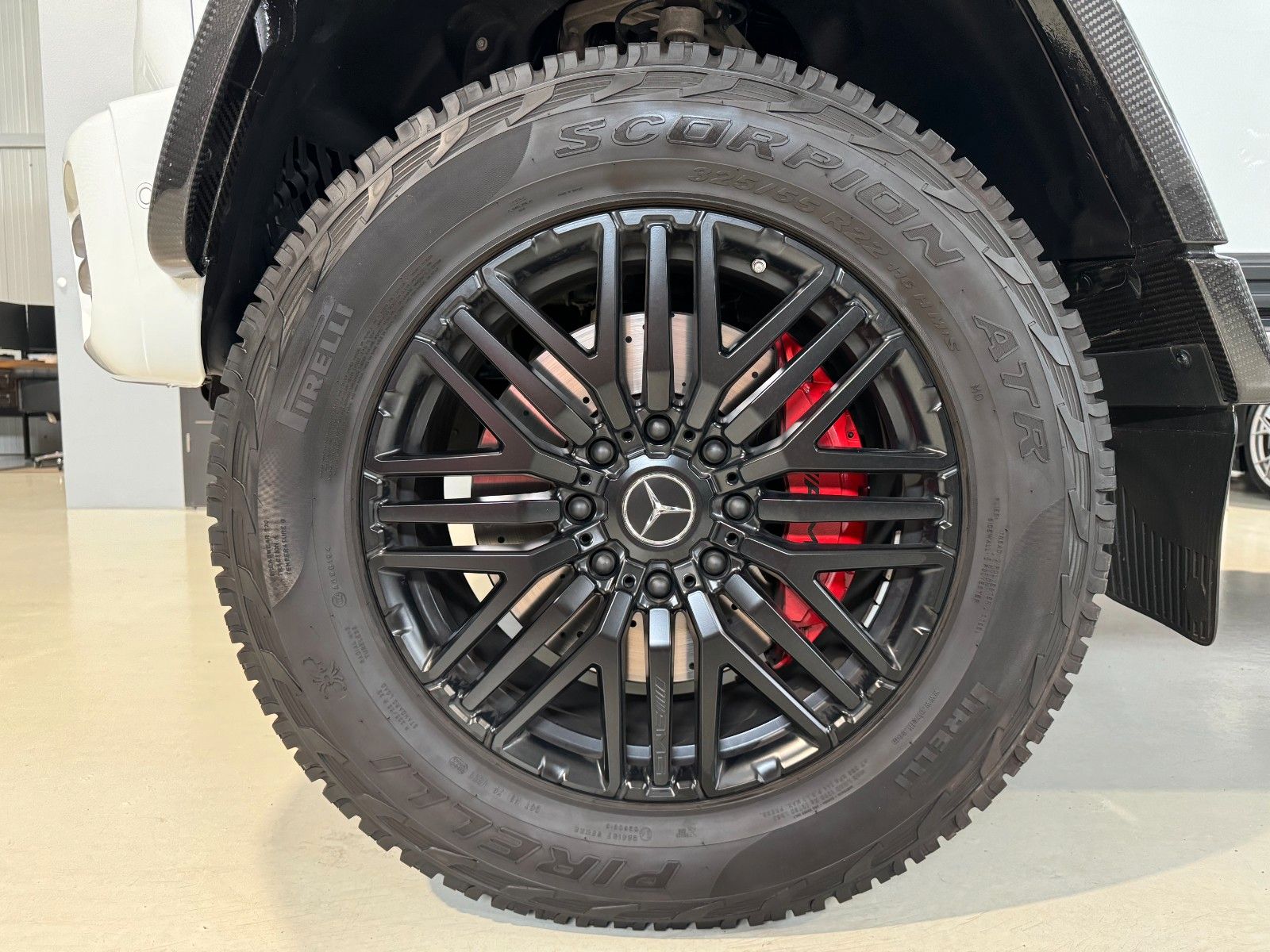 Mercedes-Benz G 63 AMG 4x4² - Samsaru's Car Outlet