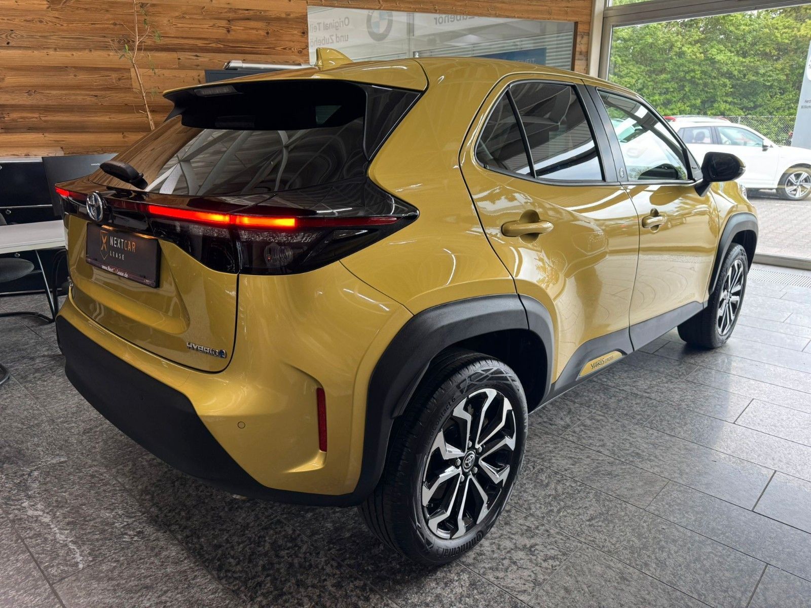 Toyota Yaris Cross Hybr Team D NAVI LED SHZ KAMERA WINT