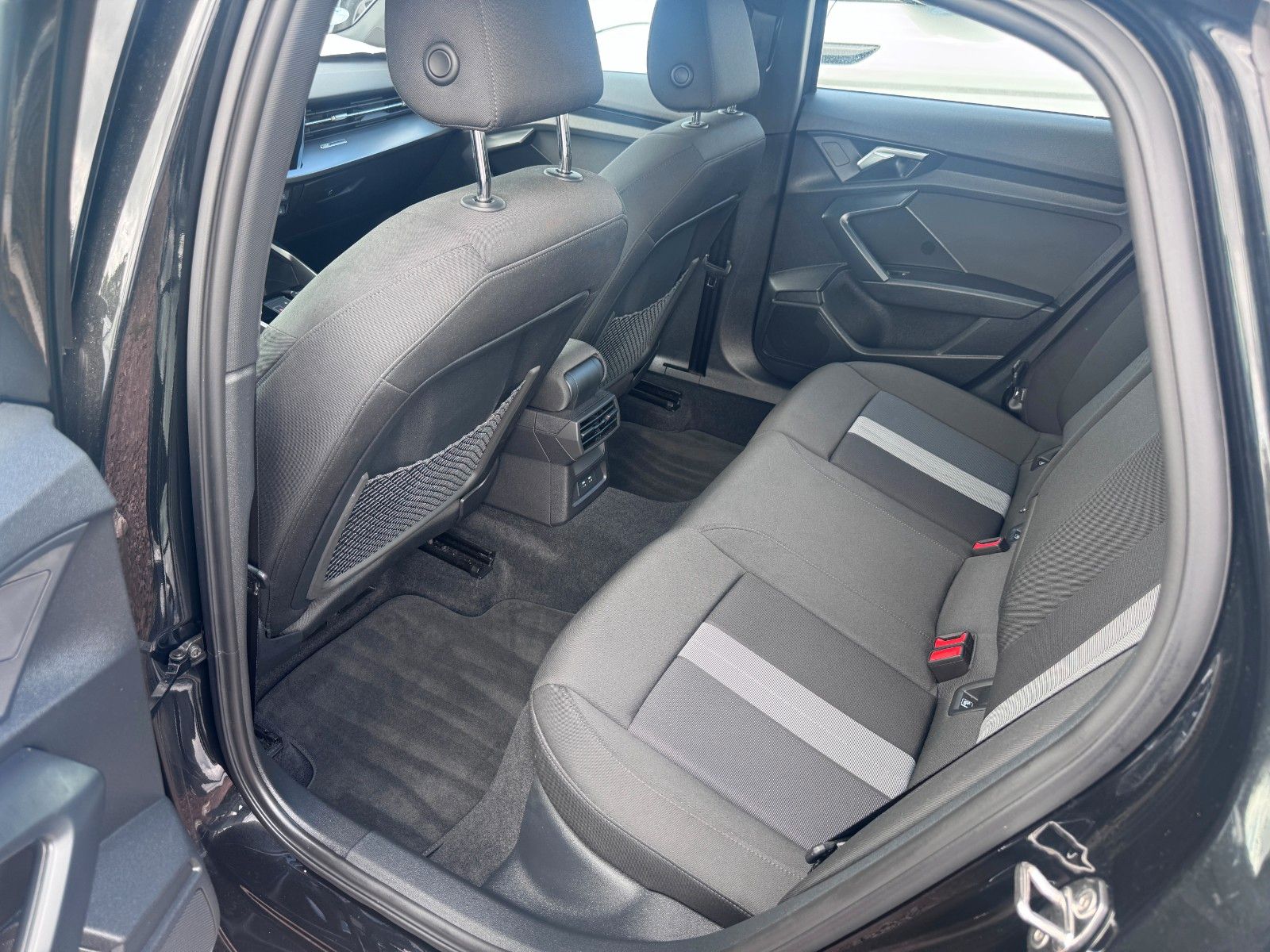 Audi A3 Limousine 35 TDI S line/VC/NAVI/APP/ACC/KAMER