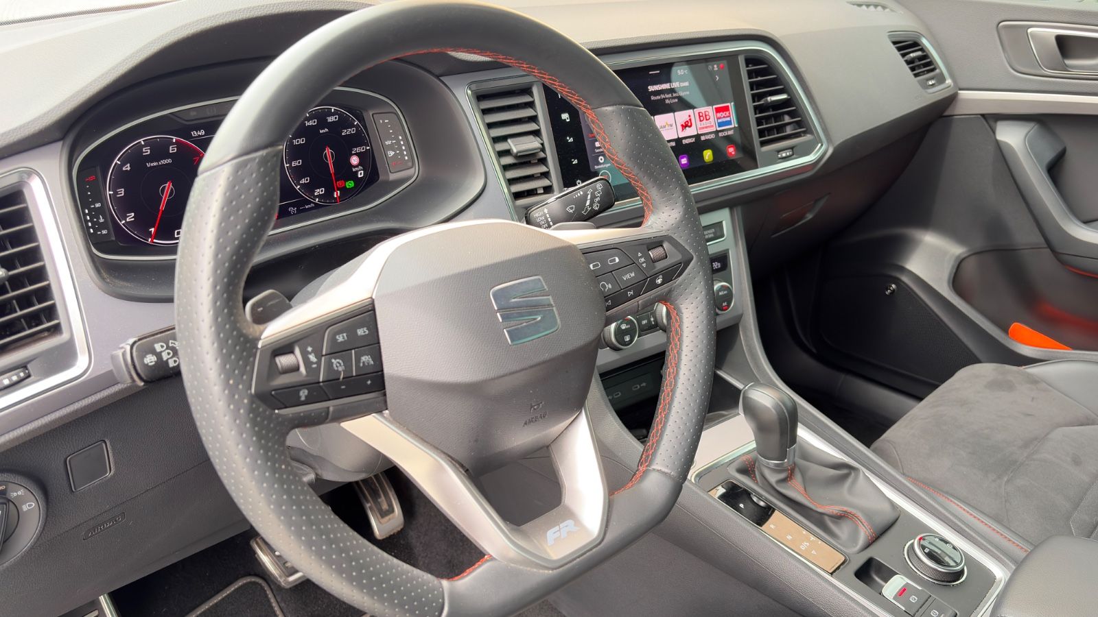 Seat Ateca FR DSG AHK Beats CarPlay Voll-LED
