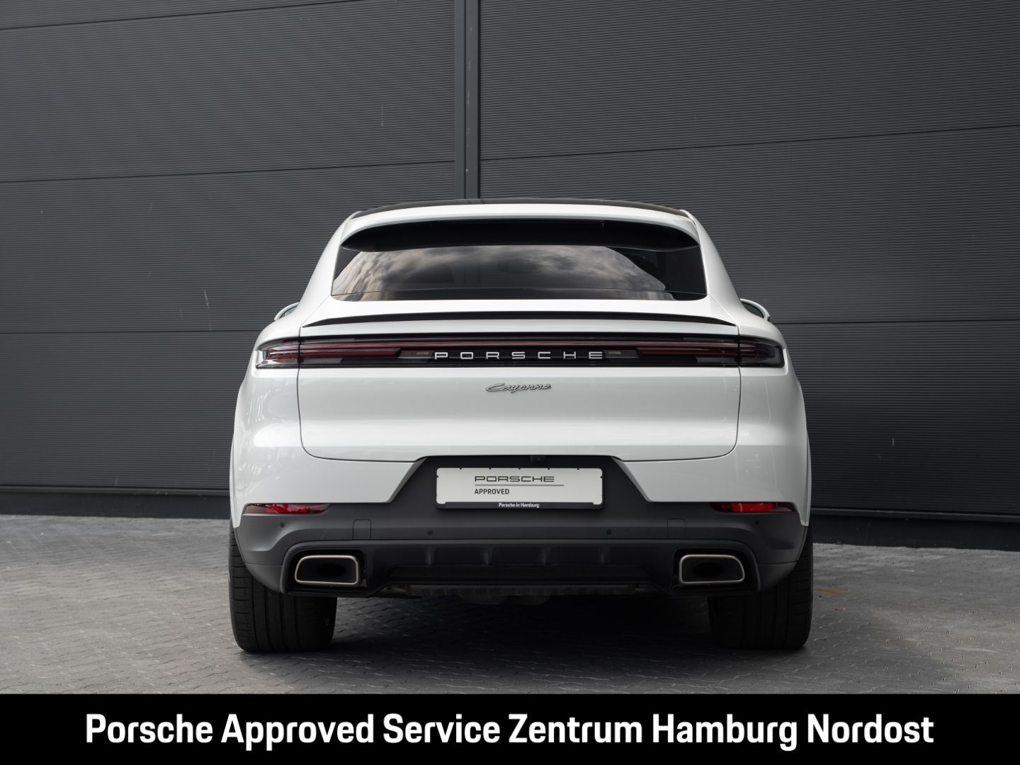 Porsche Cayenne E-Hybrid Coupe Sport Chrono Matrix-LED