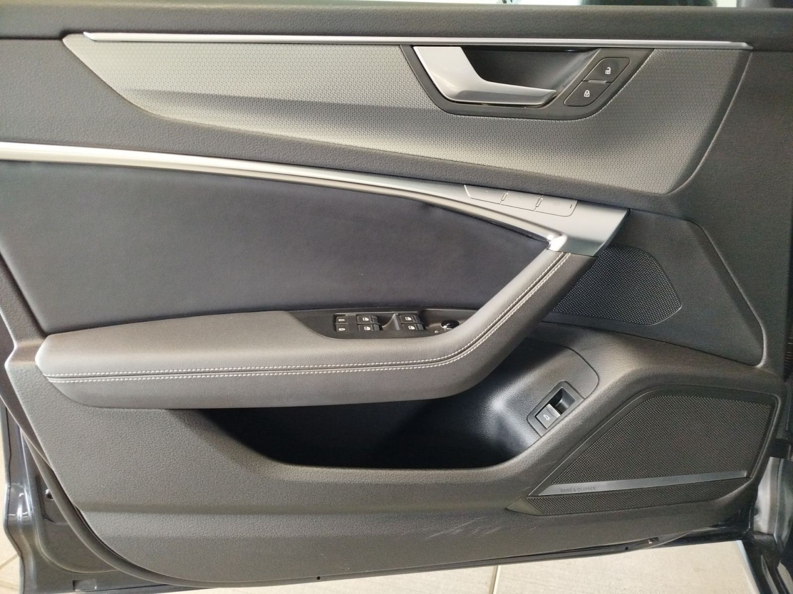 Audi A6 allroad 55 TDI quattro tiptronic - Samsaru's Car Outlet