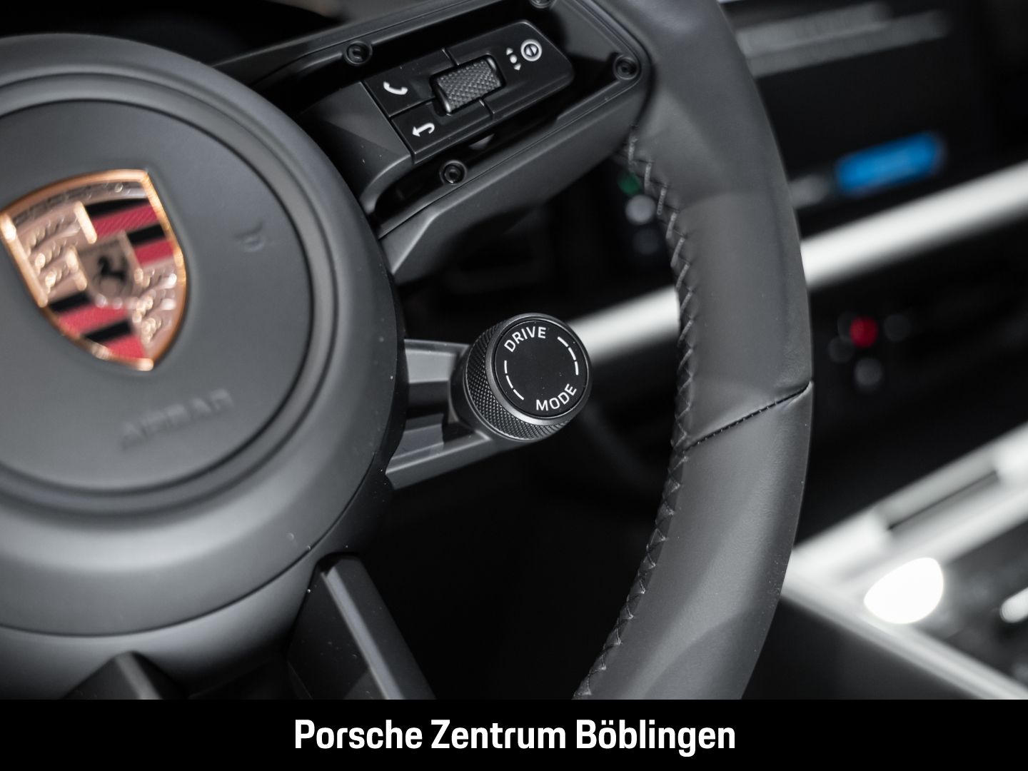 Porsche Macan 4 BOSE Panoramadach Luftfederung InnoDrive