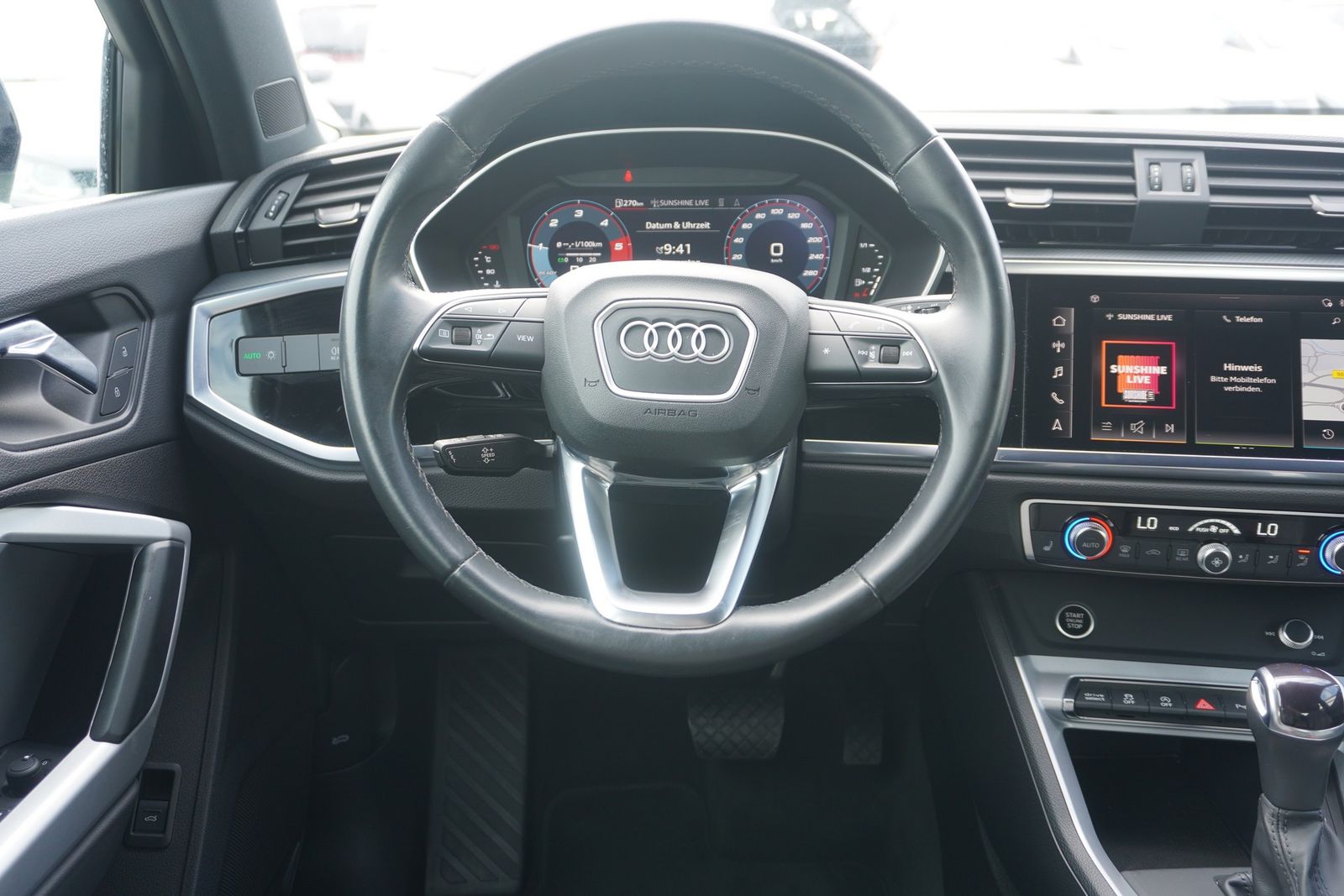 Audi Q3 35 TDI quattro advanced - Samsaru's Car Outlet