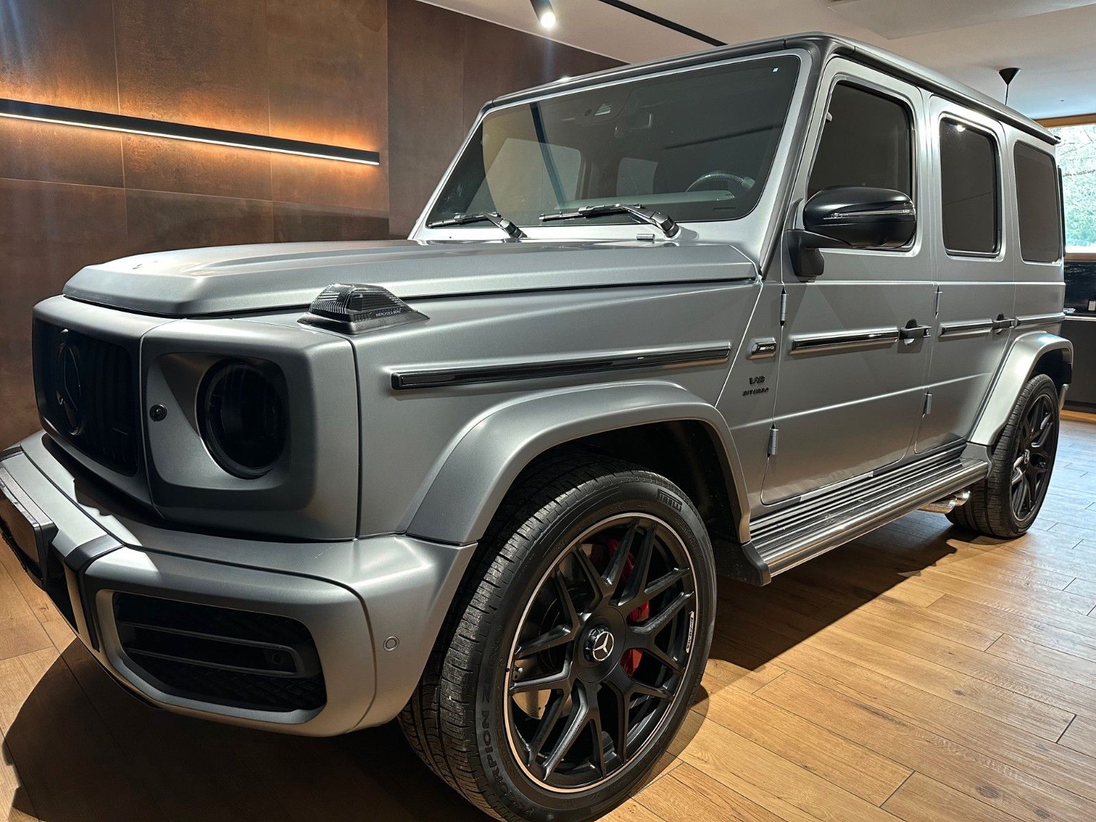 Mercedes-Benz G63 AMG - Samsaru's Car Outlet