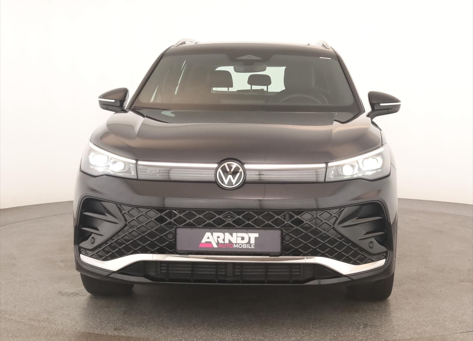 Volkswagen Tiguan 2.0 TDI 4M DSG R-Line Leder Pano Navi 360