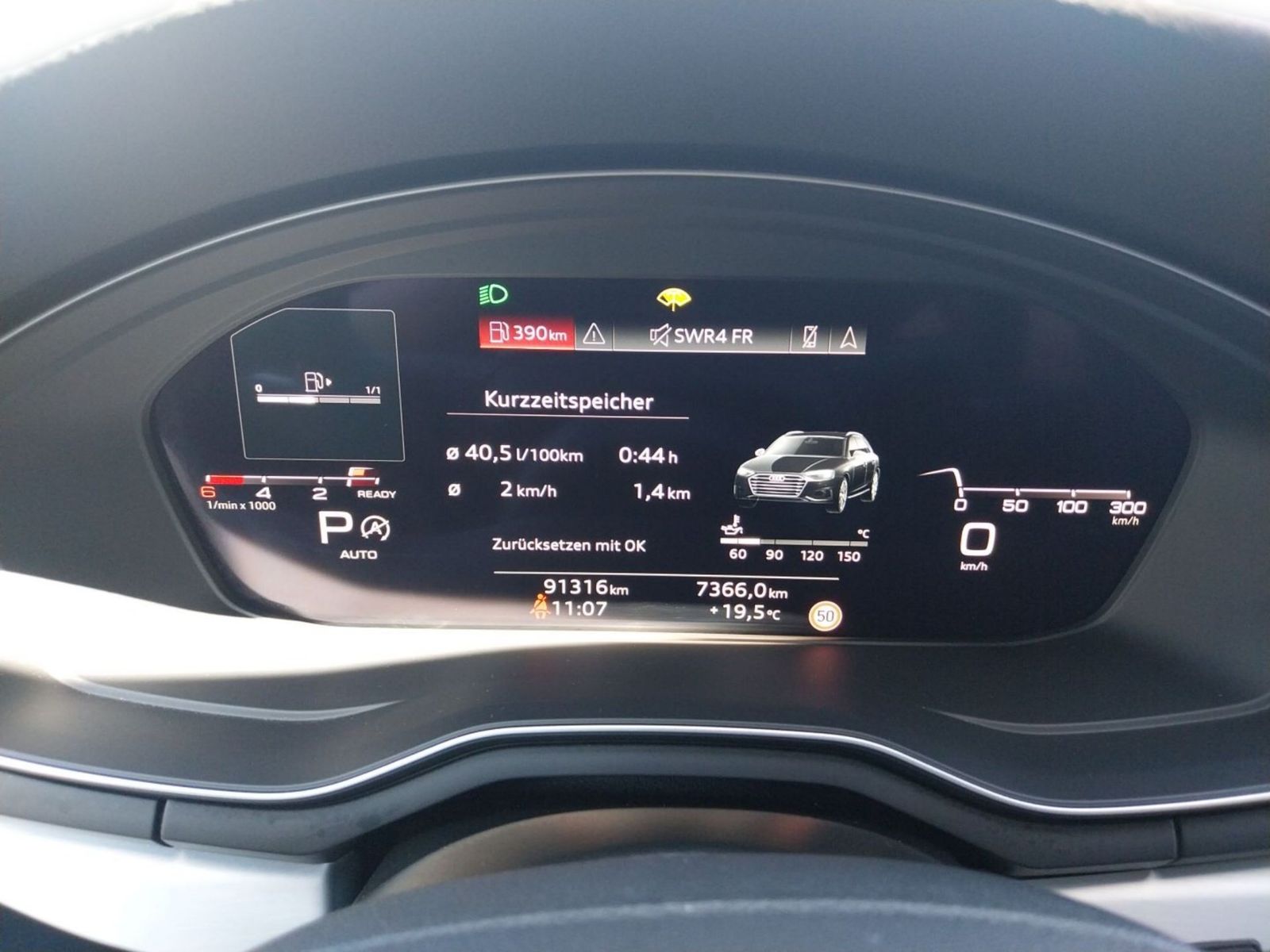 Audi A4 Avant quattro S line *AHK*B&O*HUD*PANO*APP CO