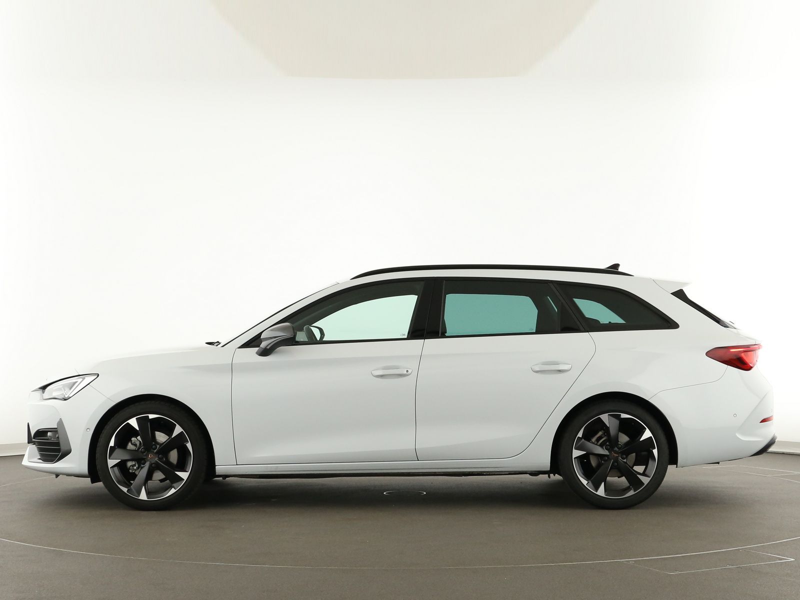 Cupra Leon Sportstourer 1.5eTSI 150 PS - Samsaru's Car Outlet