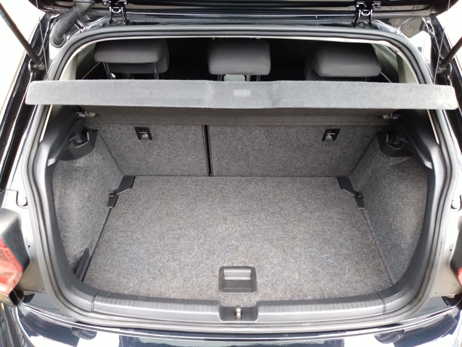 Volkswagen Polo 1.0 TSI DSG Comfortline - Samsaru's Car Outlet