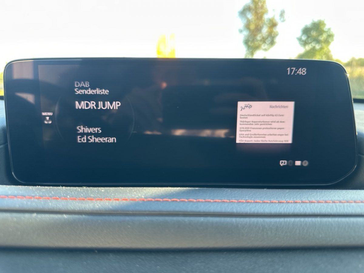 Mazda CX-30 Nagisa Einparkhilfe LogIn Memory Notbremsa