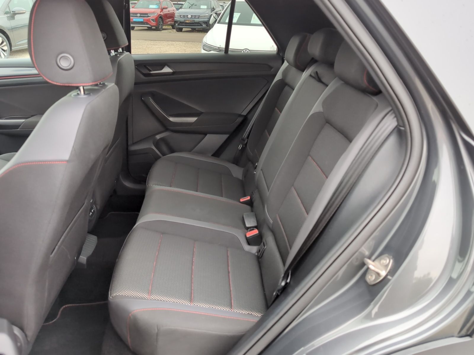 Volkswagen T-Roc 1.5TSI Sport DSG - Samsaru's Car Outlet
