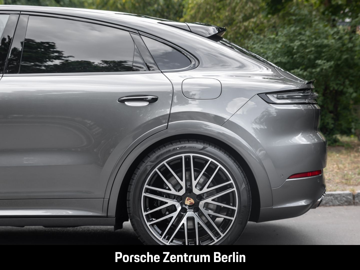 Porsche Cayenne S E-Hybrid Coupe HA-Lenkung InnoDrive