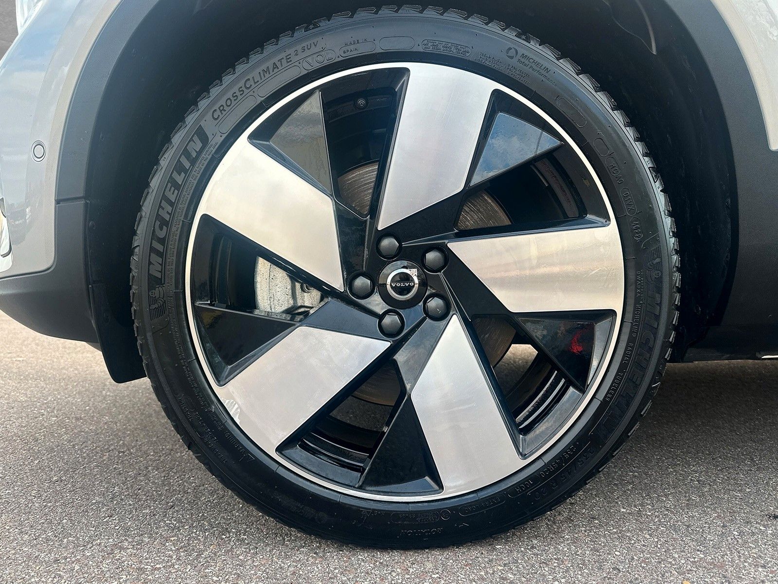 Volvo XC40 Recharge Twin Motor Ultimate AHK ACC BLIS