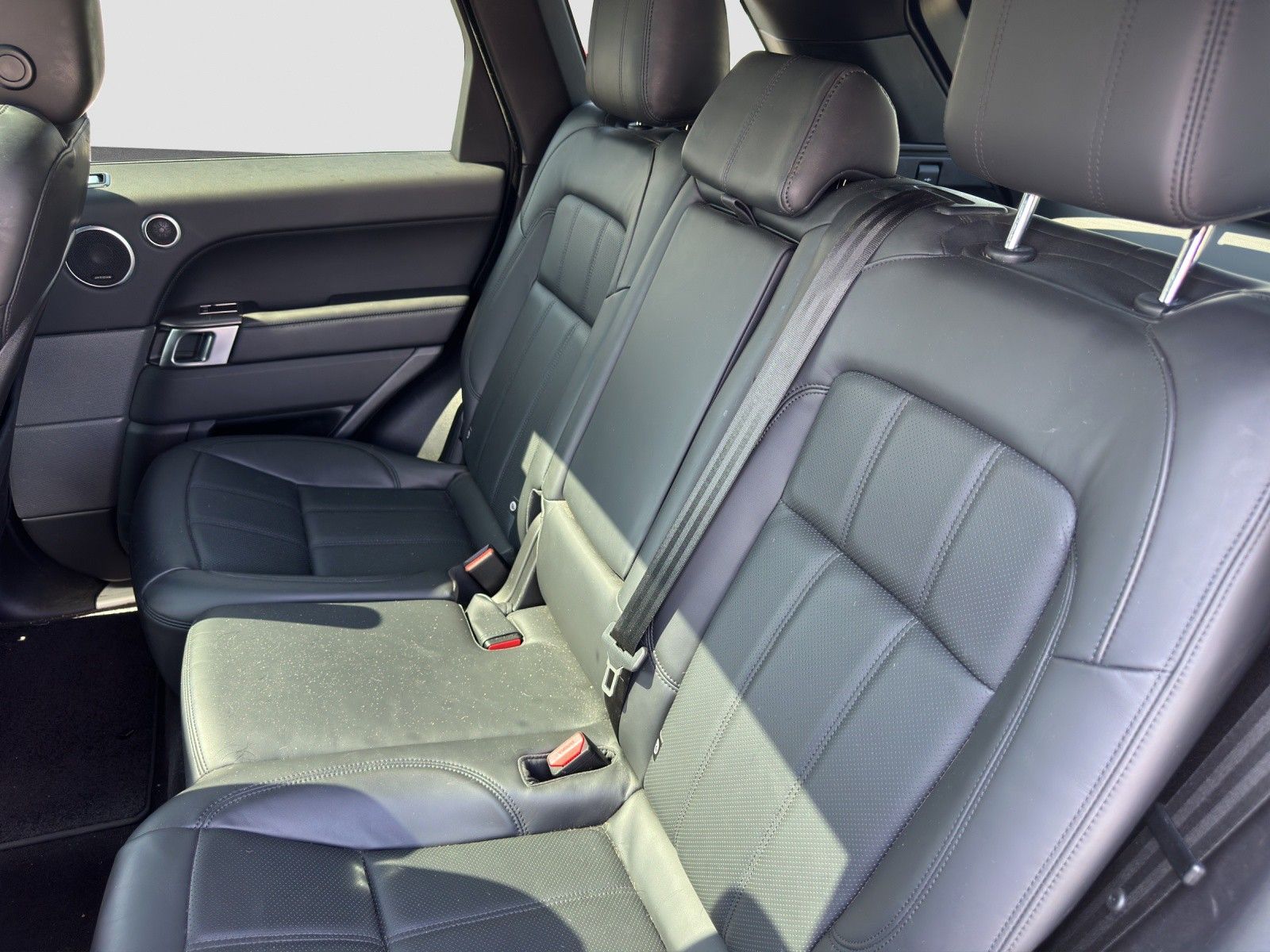 Range Rover Sport HSE D250 - Samsaru's Car Outlet