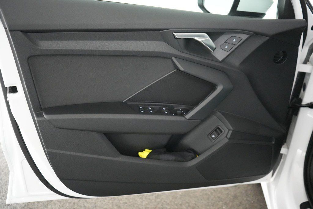 Audi A3 Sportb. 40 TFSIe S tronic advanced GRA Navi