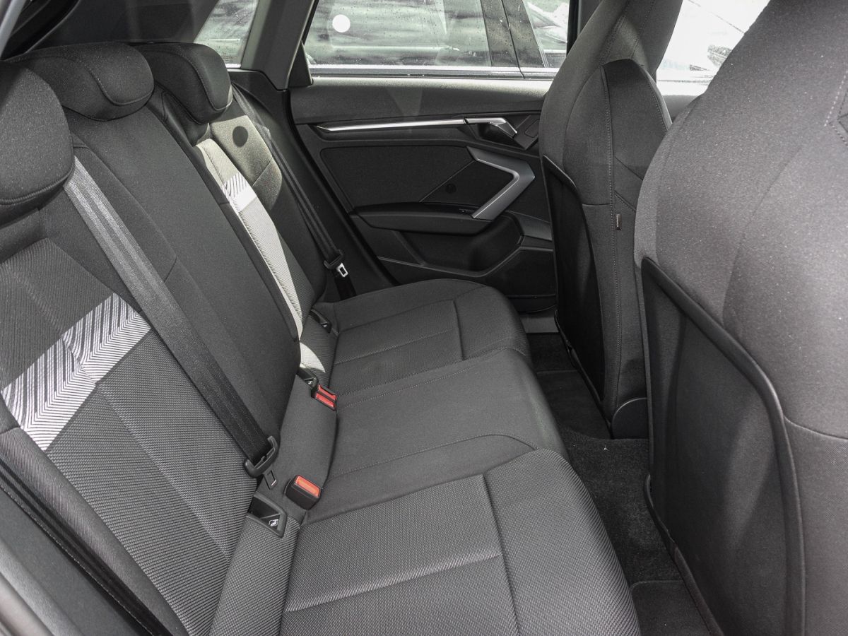 Audi A3 Sportback 30 1.5 TFSI advanced - Samsaru's Car Outlet