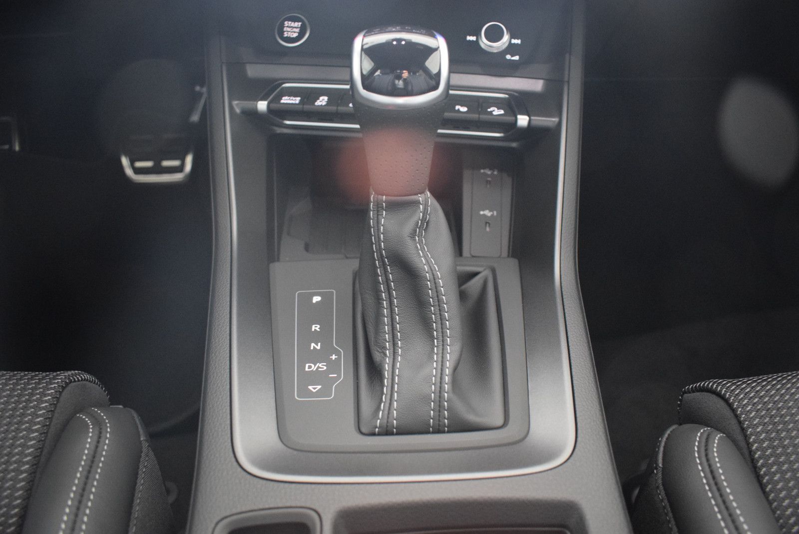 Audi Q3 Sportback S line 35TDI - Samsaru's Car Outlet