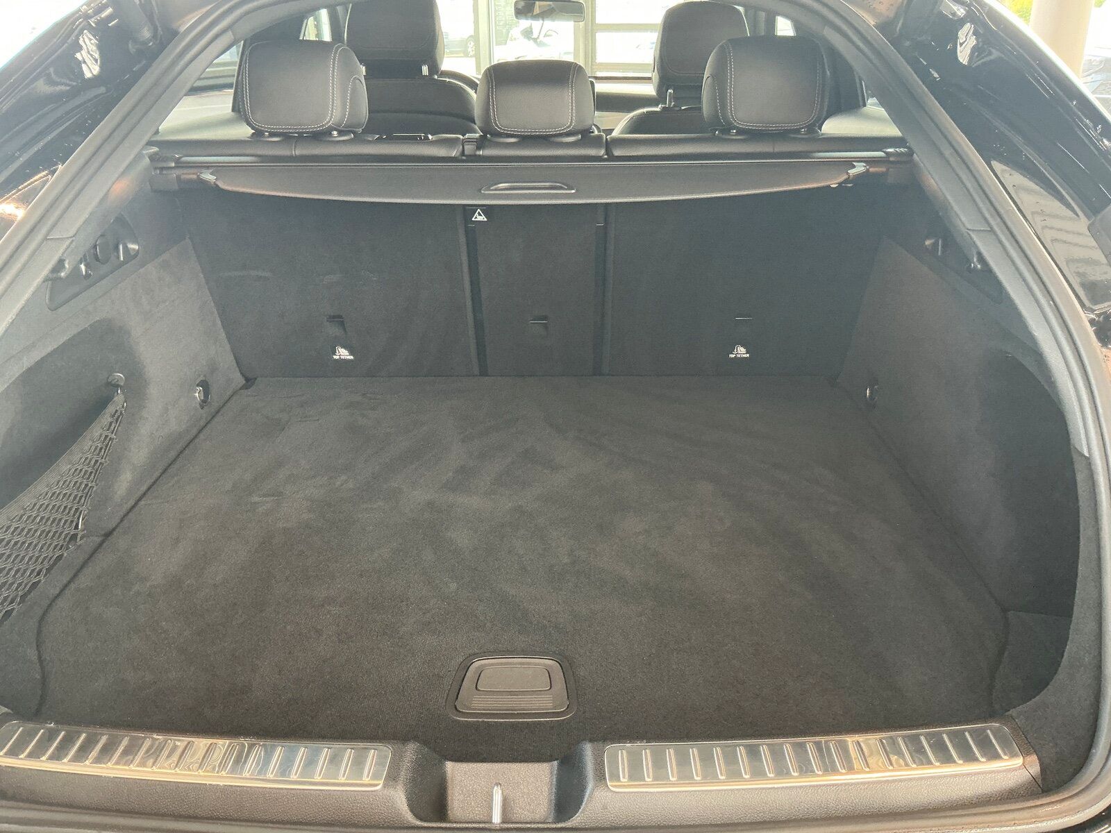 Mercedes-Benz GLC 300 de 4M AMG Line - Samsaru's Car Outlet