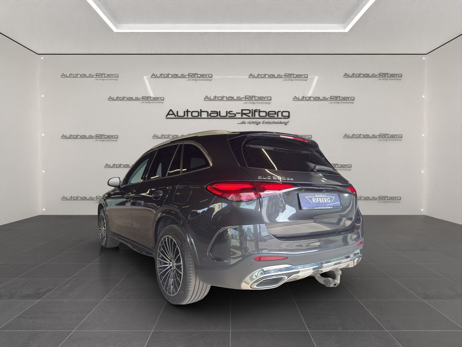 Mercedes-Benz GLC 300 de 4Matic AMG - Samsaru's Car Outlet