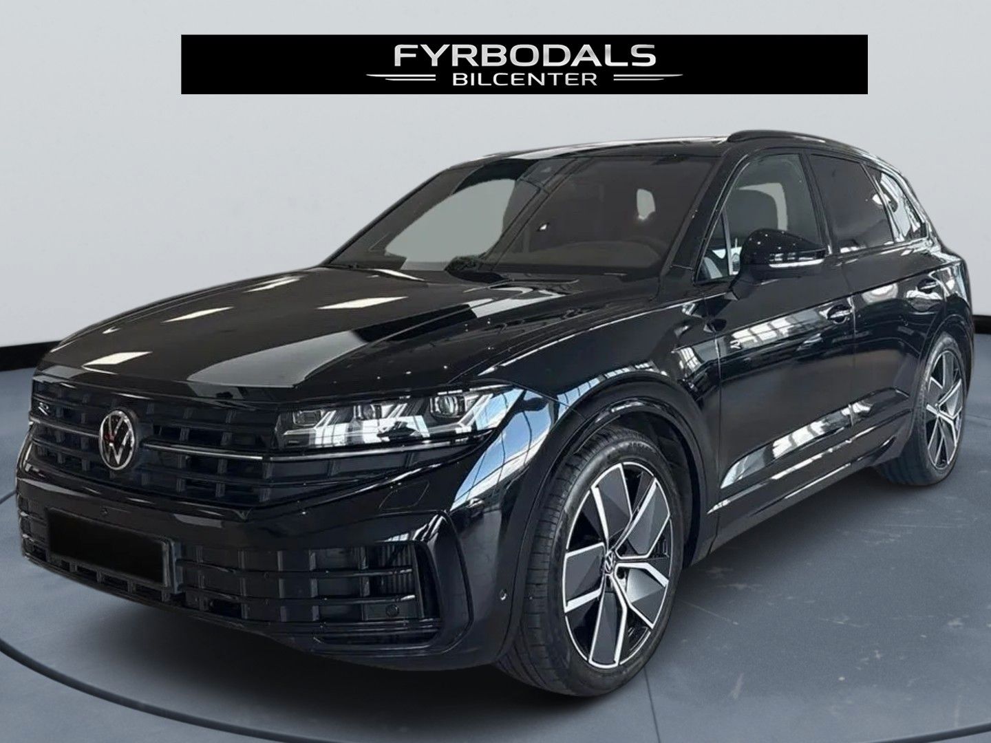 Volkswagen Touareg R 3.0 TSI V6 eHybrid 4Motion - Samsaru's Car Outlet