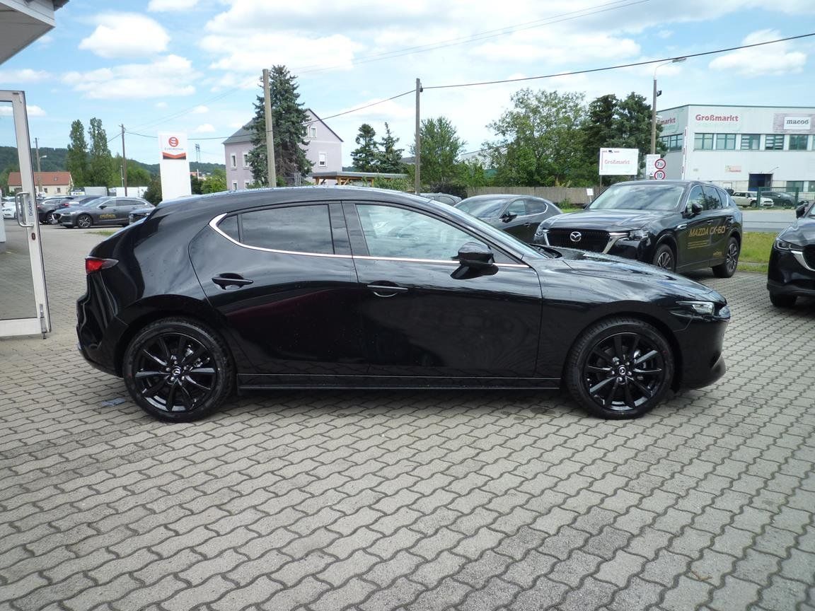 Mazda 3 2.0L e-SKYACTIV X 186 6AT Nagisa