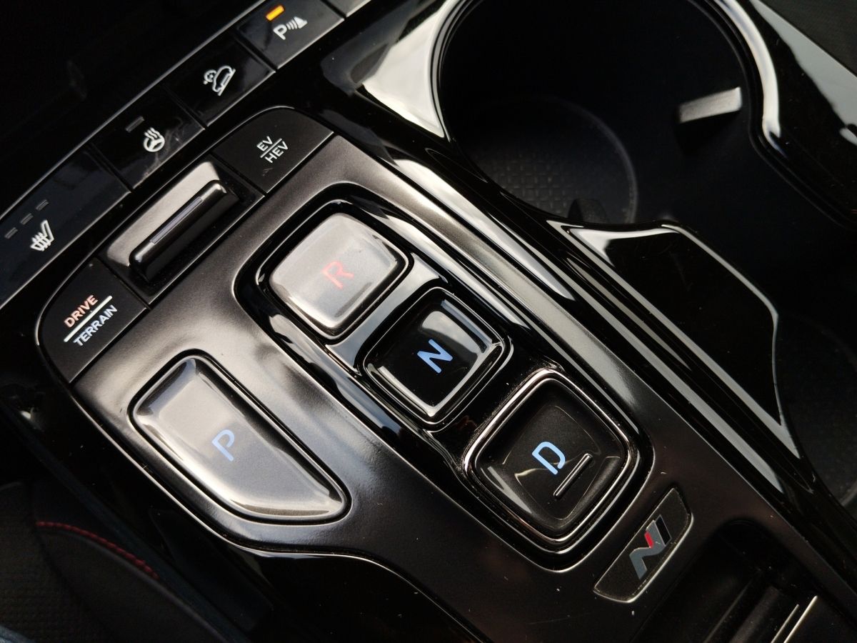 Hyundai TUCSON 1.6 T-GDi PHEV N-Line - Samsaru's Car Outlet
