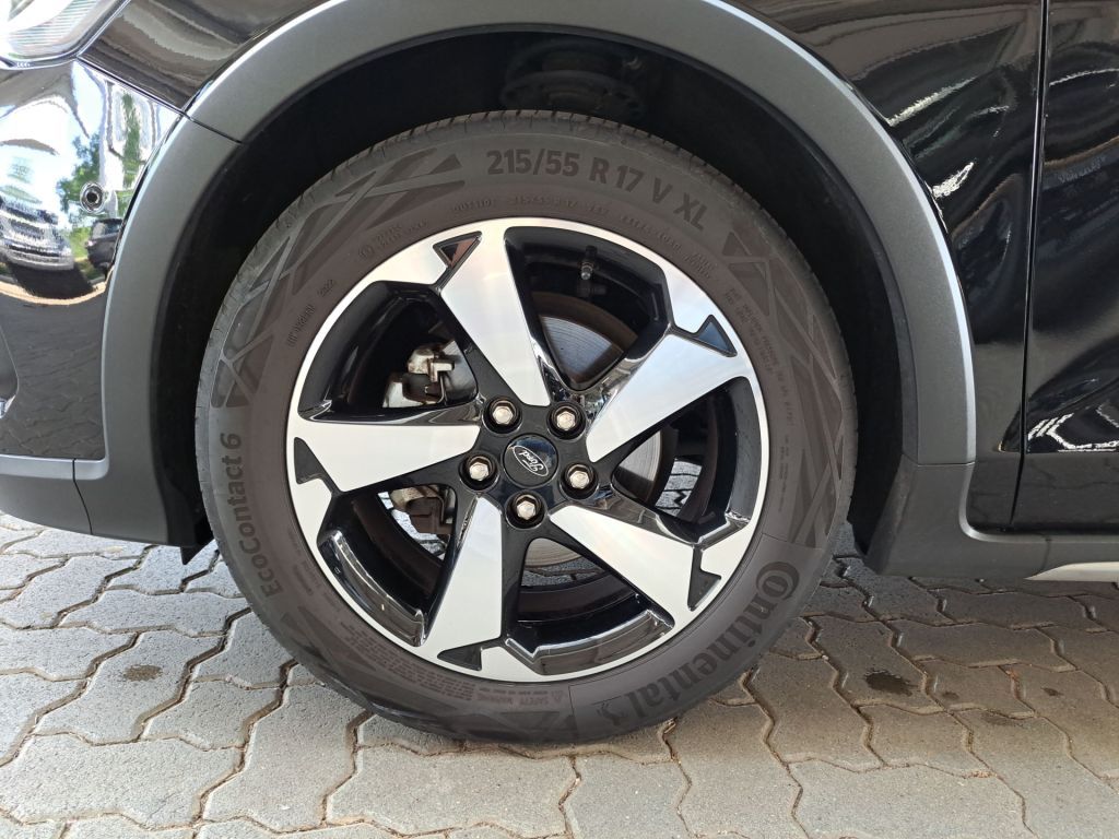 Ford Focus Turnier 1.0 EcoBoost Hybrid Aut. ACTIVE X