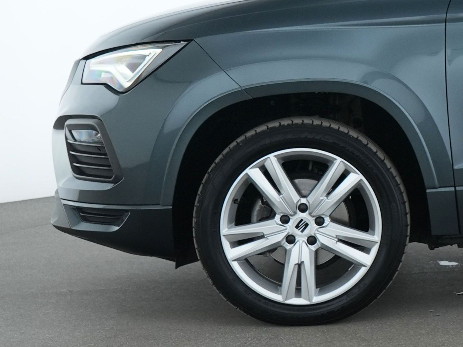 Seat Ateca FR LED|AHK|Kessy|ACC|360°|Beats|SHZ|Navi