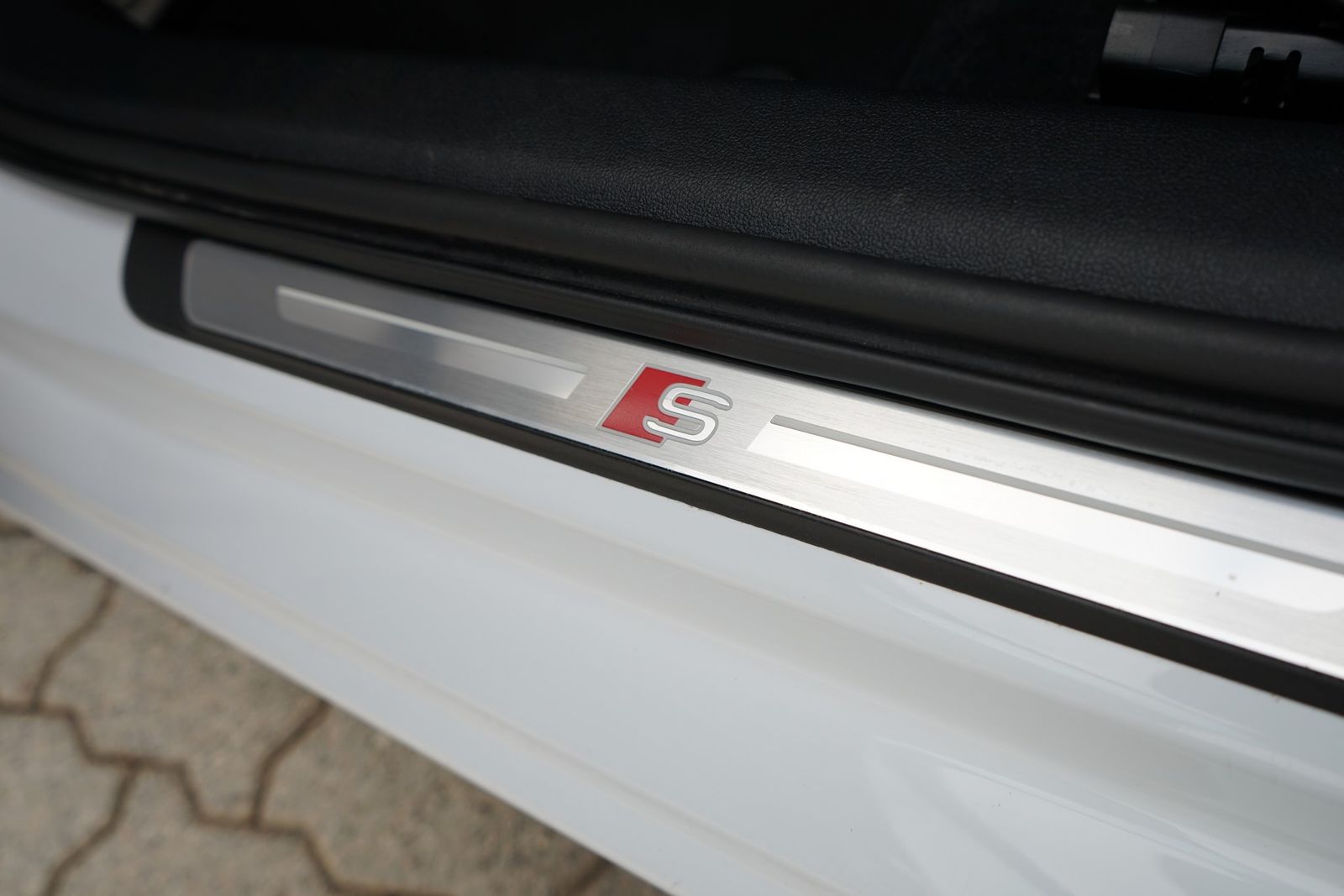 Audi A3 35 TDI Sportback S-Line S-Tronic LED Navi PDC